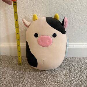 NWT - Connor the Cow Squishmallow - 8 inches